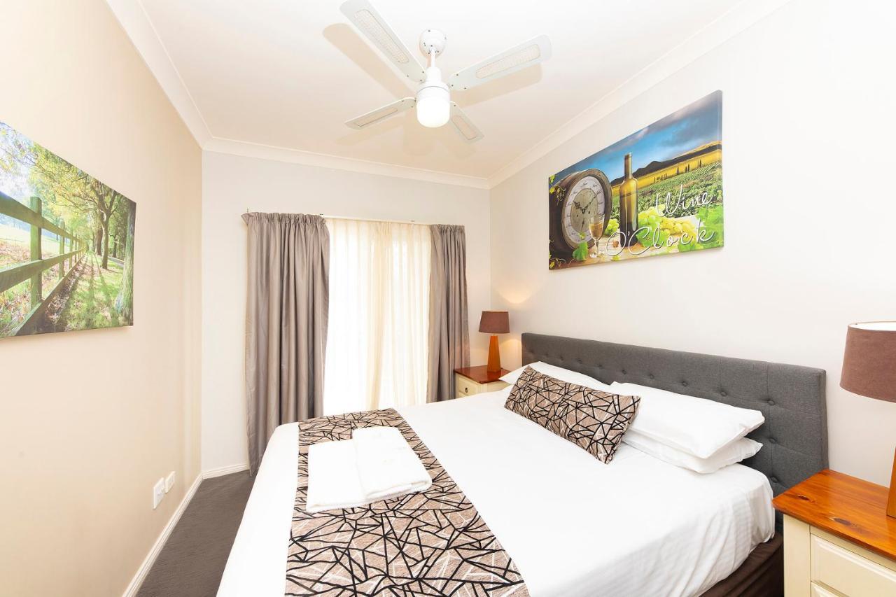Meridian Beachside Apartments Old Bar Ngoại thất bức ảnh